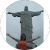 Foto de Natalia Kutka, aluna e mãe de alunos da FourFlags Language Center, que compartilha seu depoimento sobre a experiência de sua família no aprendizado de inglês.
